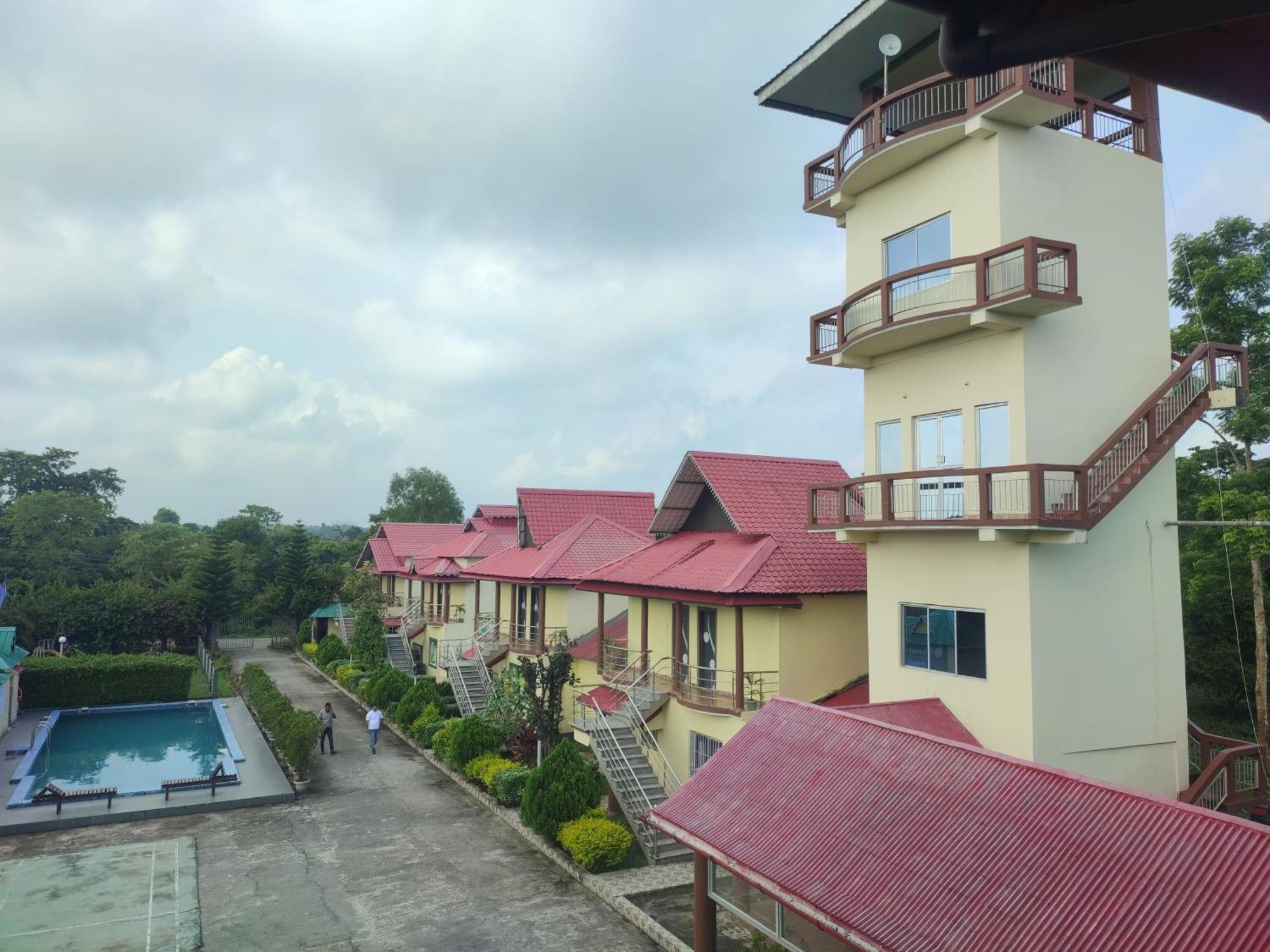 Maa Greenary View - A Holiday Resort Alipur Duar Экстерьер фото