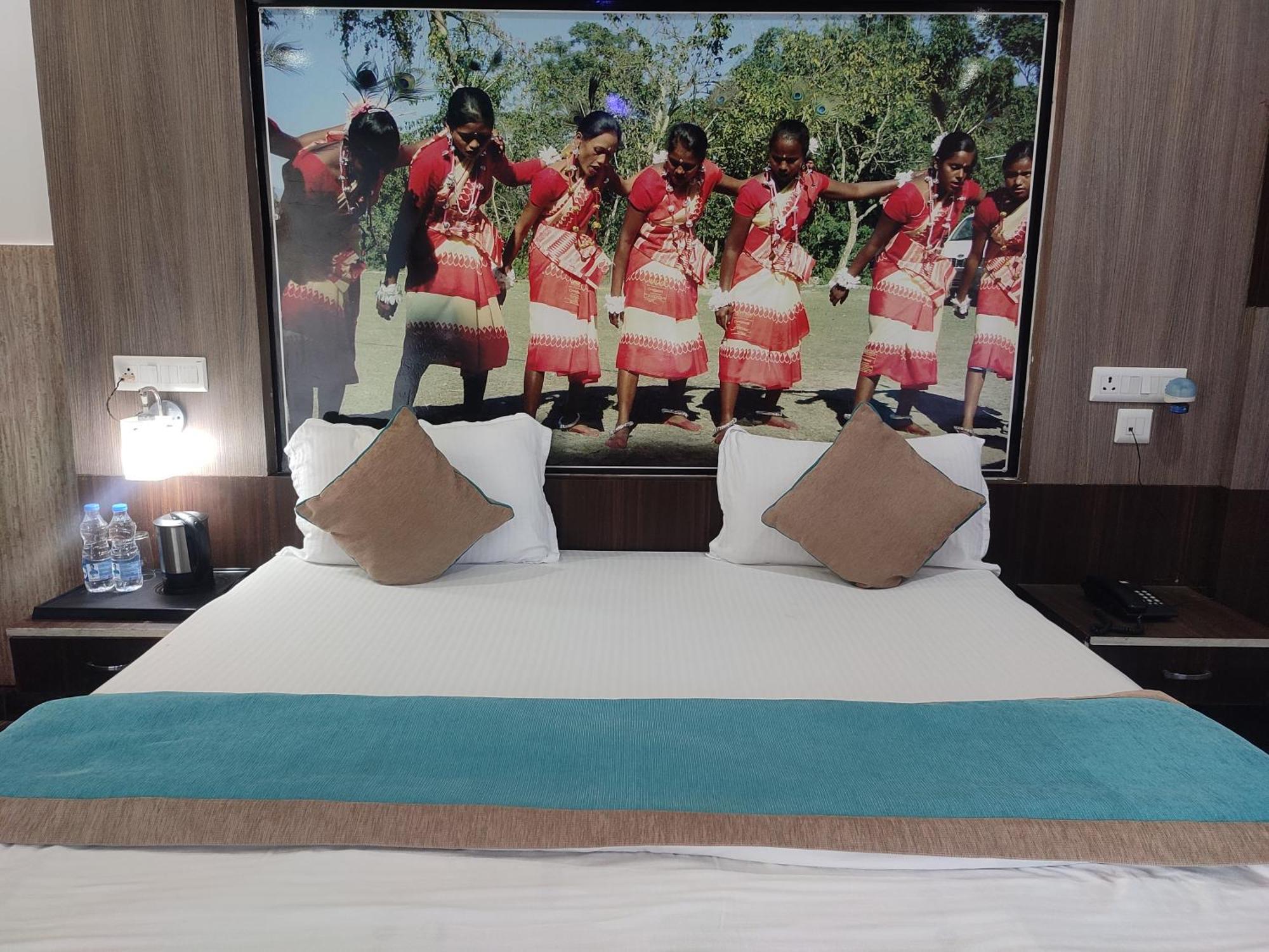 Maa Greenary View - A Holiday Resort Alipur Duar Экстерьер фото