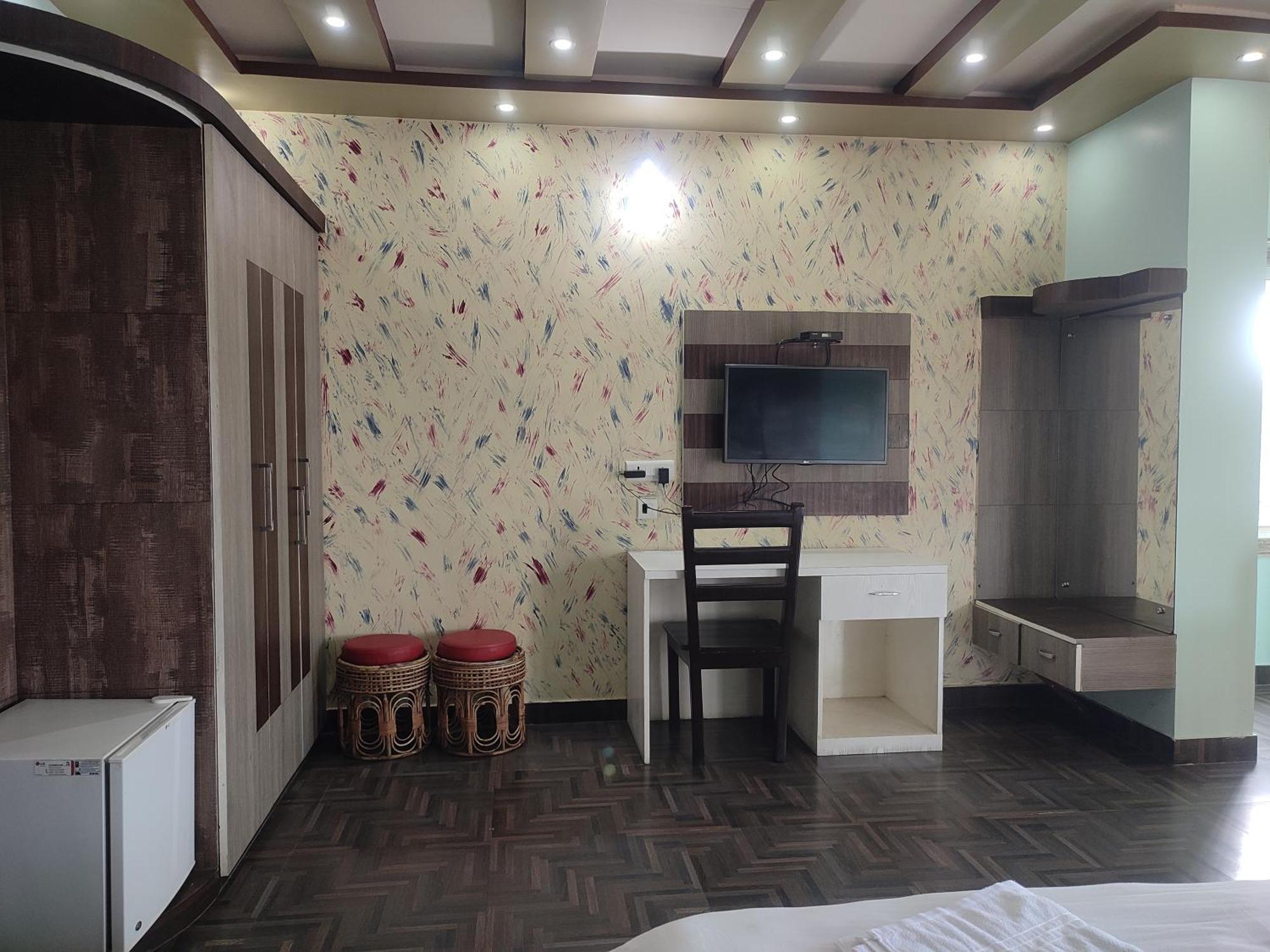 Maa Greenary View - A Holiday Resort Alipur Duar Экстерьер фото