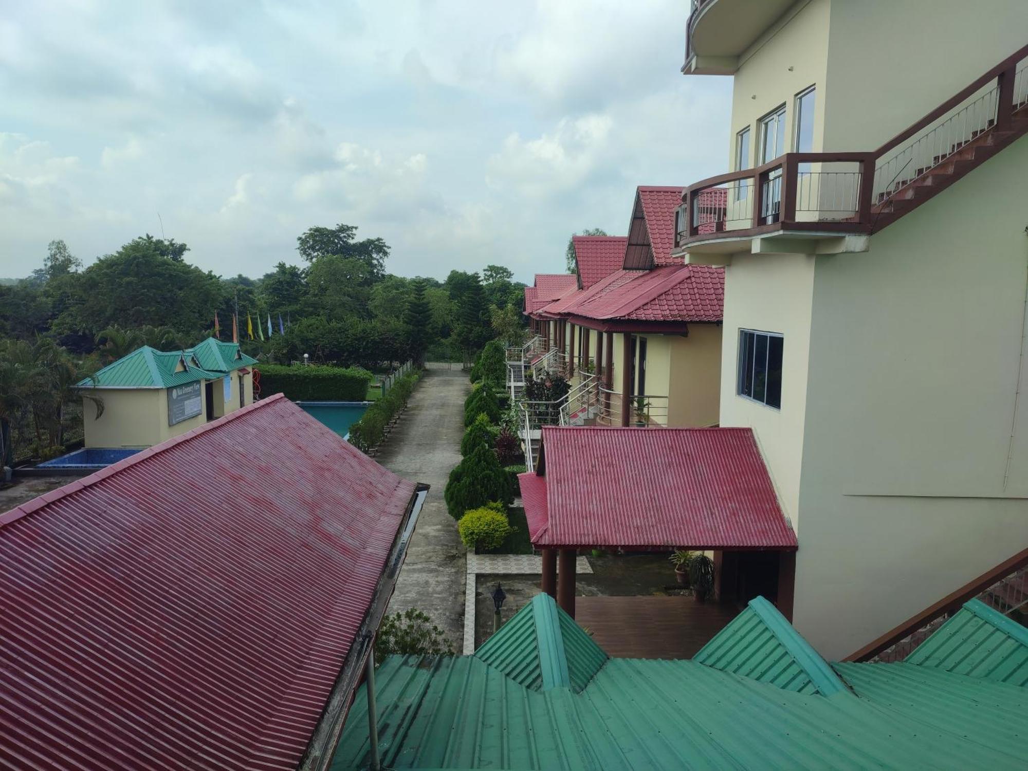 Maa Greenary View - A Holiday Resort Alipur Duar Экстерьер фото