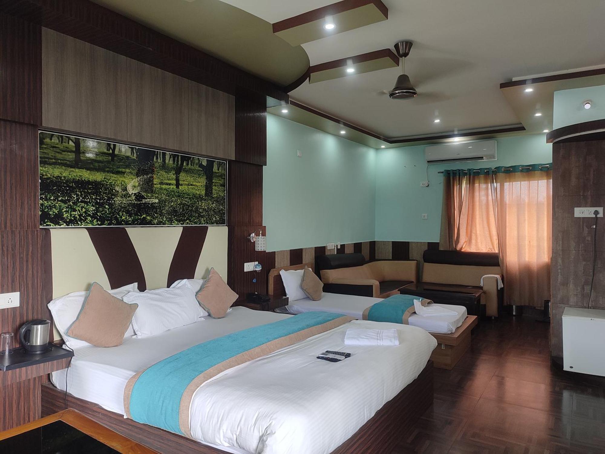 Maa Greenary View - A Holiday Resort Alipur Duar Экстерьер фото