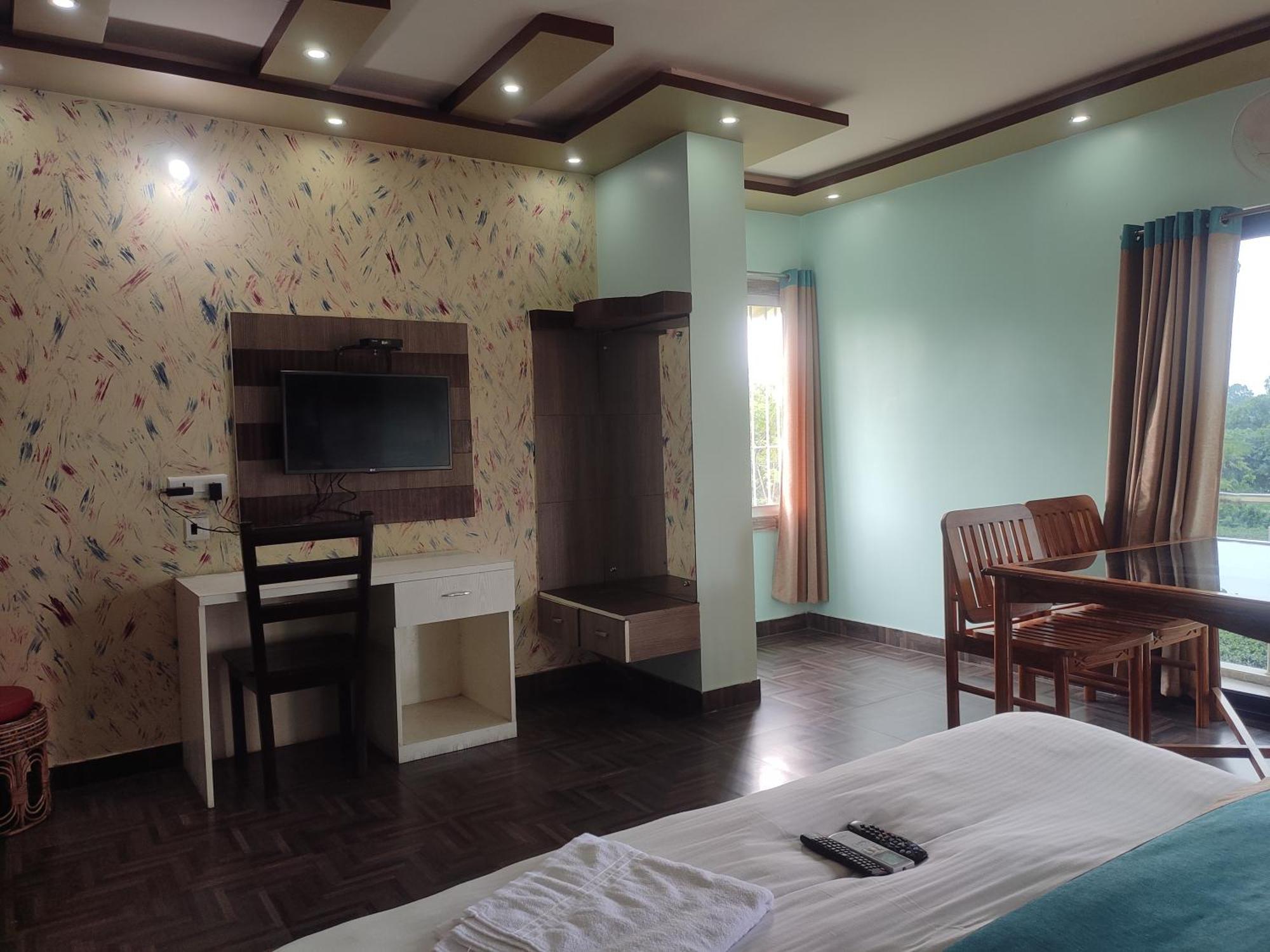 Maa Greenary View - A Holiday Resort Alipur Duar Экстерьер фото